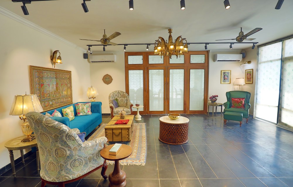 Gallery Picture